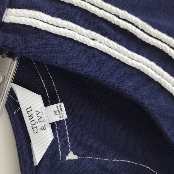 Crown & Ivy Navy Blue Sleeveless Dress. Size Medium - Picture 2 of 4